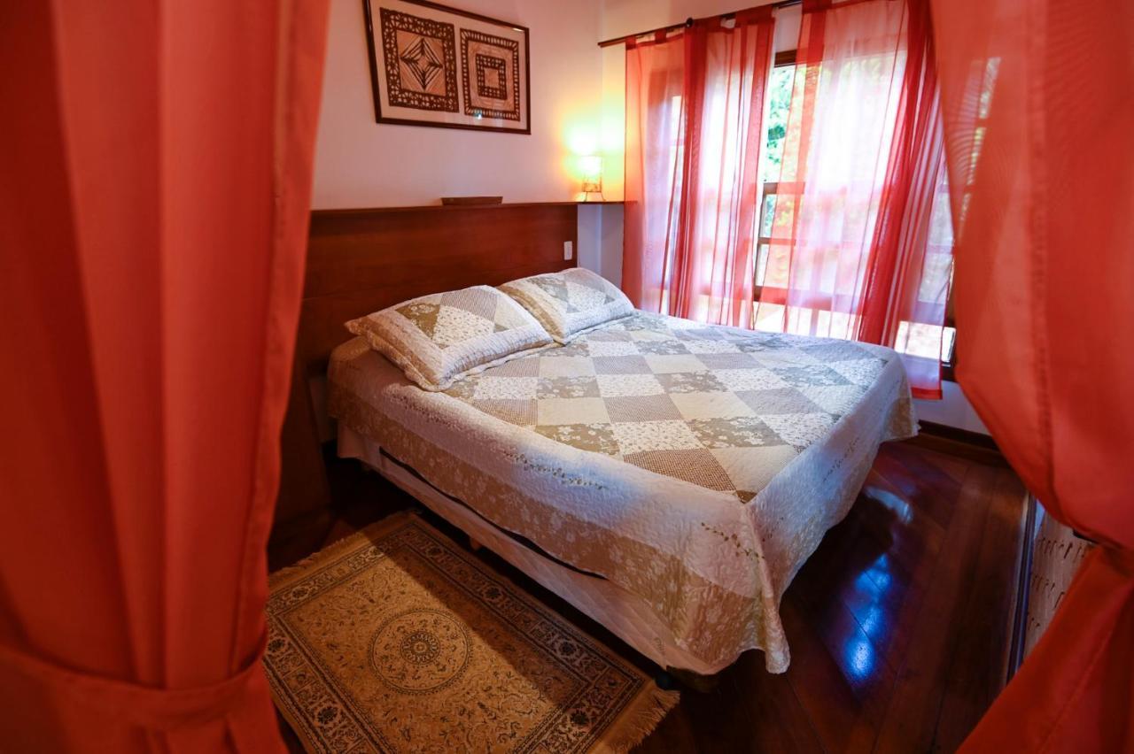 Badenwein Villa Campos do Jordão Buitenkant foto